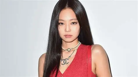 Jennie Social Media Presence